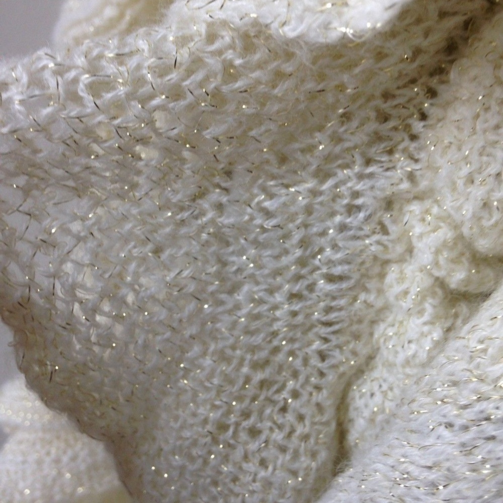Infinity Loop Ruffle Edge Knitted Stretch Scarf - Picture 3 of 3
